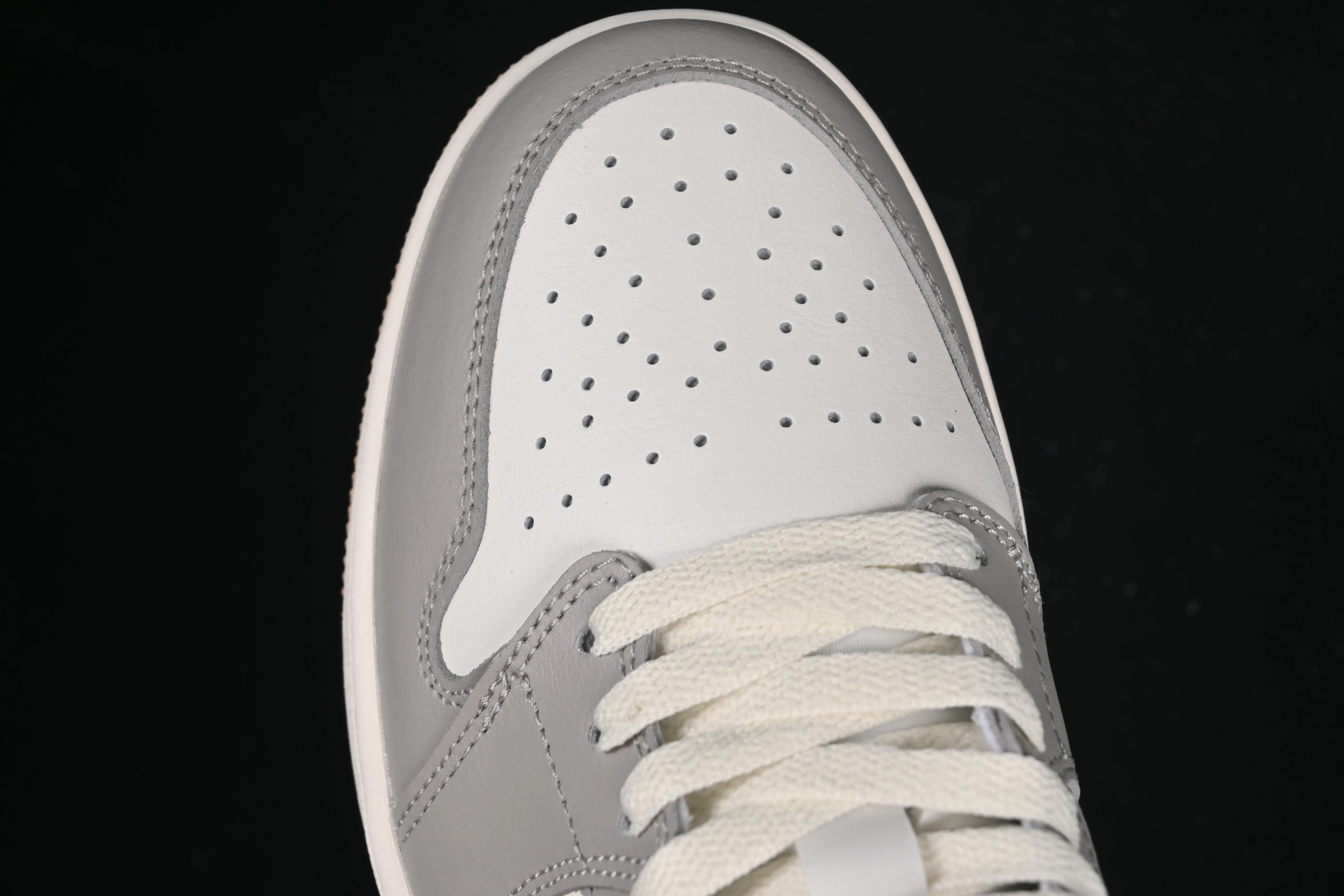 All categories Air Jordan Jordan series basketball shoes Air Jordan 1 Low Air Jordan 1 Low AJ1 Joe 1 meter gray low-top retro cultural basketball shoes 553558-169